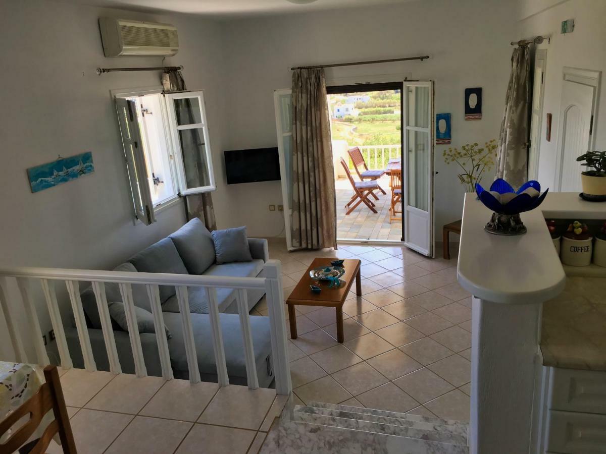 Anthoula'S Sea View Apartment Piso Livadi Exteriér fotografie