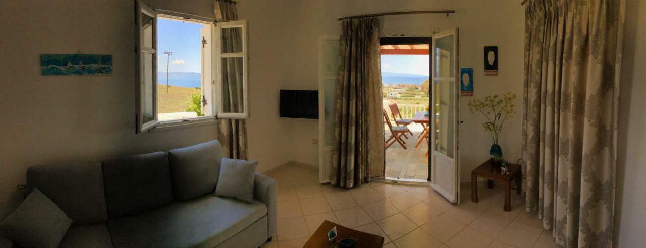Anthoula'S Sea View Apartment Piso Livadi Exteriér fotografie