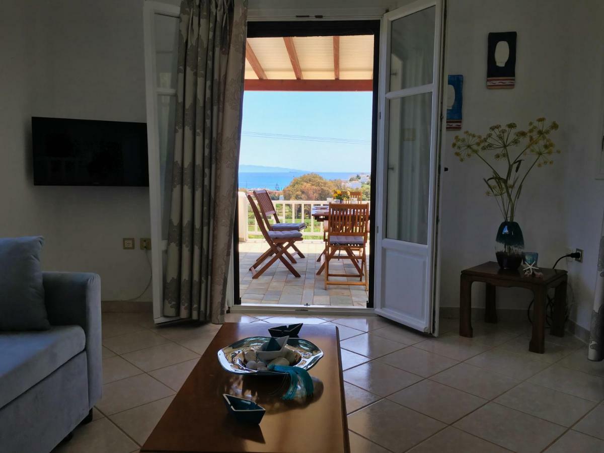 Anthoula'S Sea View Apartment Piso Livadi Exteriér fotografie