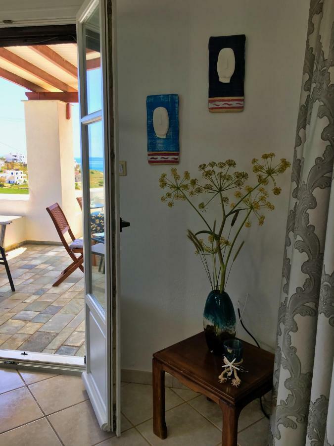 Anthoula'S Sea View Apartment Piso Livadi Exteriér fotografie