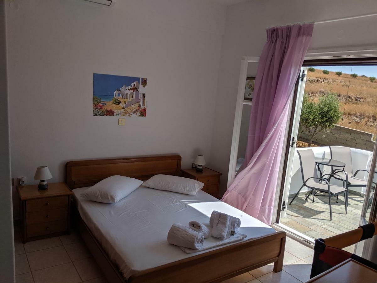 Anthoula'S Sea View Apartment Piso Livadi Exteriér fotografie